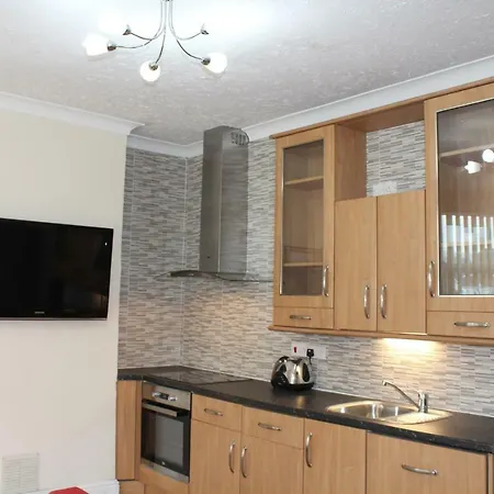 Van Apartments Caerphilly Exterior photo